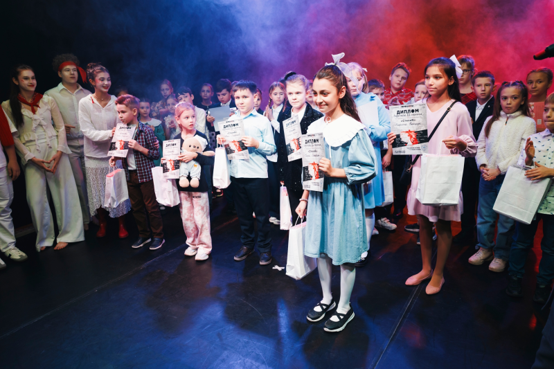 Чтецкий городской конкурс «СтихиЯ» -  Санкт-Петербург